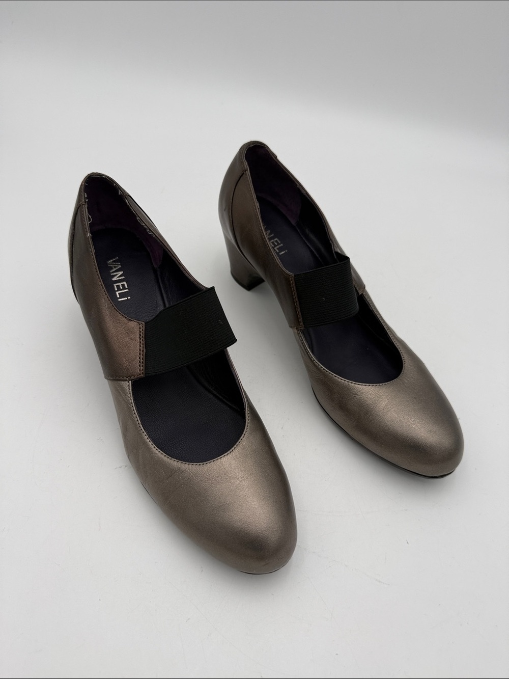 Vaneli Metallic Bronze Mary Jane Pumps Elastic Strap women 9M office Y2K pull on - Picture 12 of 12